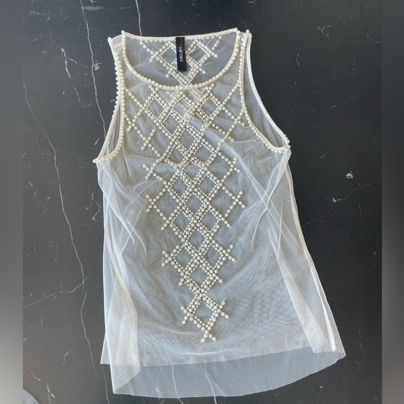 Marc Cain Sheer/Pearl tank overlay - Picture 2 of 3